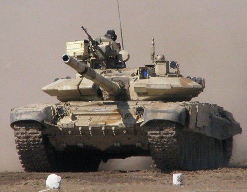 Mo xe nguyen nhan T-90 An Do no nong khien mot linh chet tai cho-Hinh-5