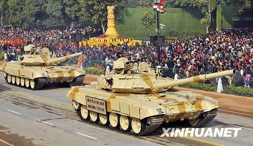 Mo xe nguyen nhan T-90 An Do no nong khien mot linh chet tai cho-Hinh-8