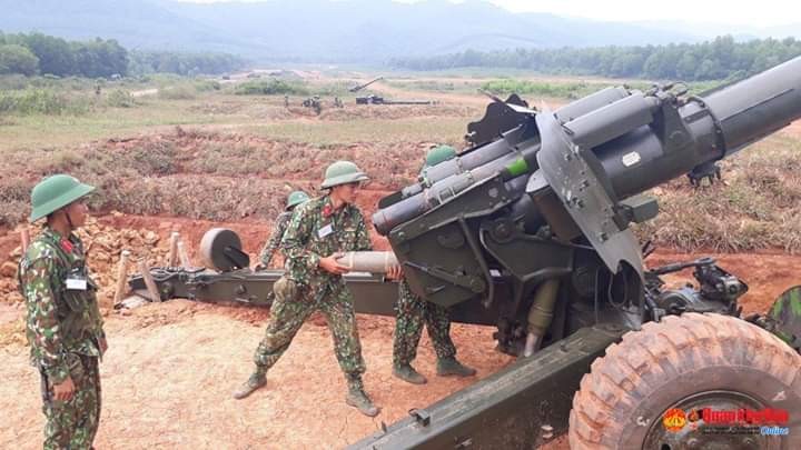 Cuc doc: Viet Nam da gan duoc phao 152mm D-20 len xe tai tu… thoi bao cap?