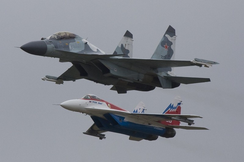 Nga tuyen bo tiem kich the he 4,5 Su-30 thua suc 