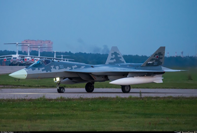 Bat chap Su-57 vua roi, Khong quan Nga van nhan mot loat tiem kich nay trong 2020