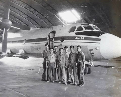 Tiec dut ruot dan phi co An-26 cua Viet Nam: Be ngoai moi cung van phai “ve huu“-Hinh-11