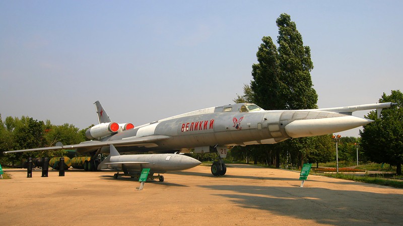 Cung mot ten, nhung Tu-22 va Tu-22M lai khac nhau 