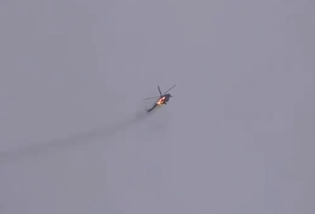 Giay phut truc thang Mi-17 Syria 