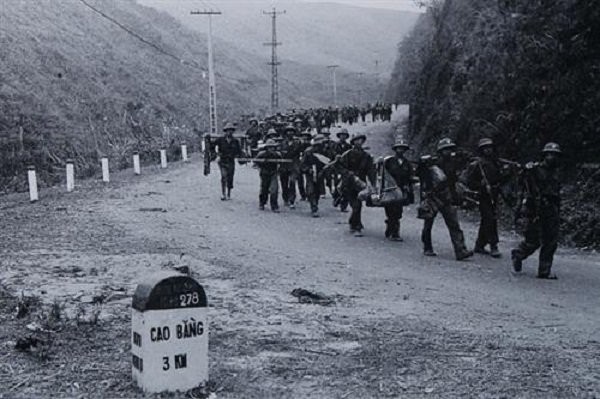 Nhung hinh anh bi trang ve cuoc chien tranh bao ve bien gioi phia Bac nam 1979