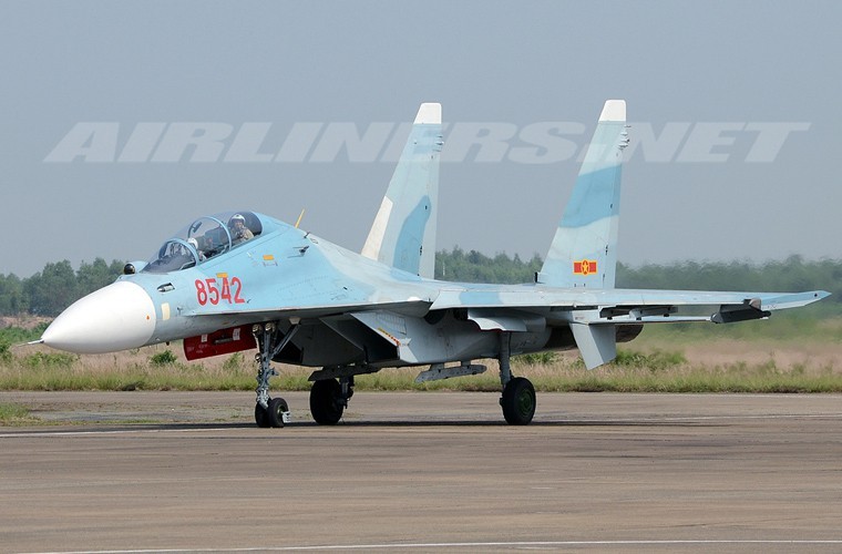 Hoi kho: Tiem kich Su-30 cua Viet Nam co di lui tren duong bang duoc khong?-Hinh-4