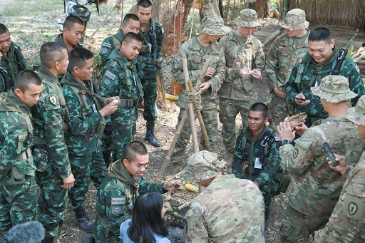 Hoanh trang cuoc tap tran chung giua quan doi My va... Thai Lan-Hinh-10