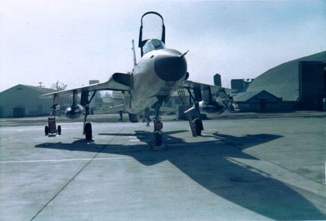 Hinh anh F-105 bi ban nat duoi van bay duoc trong chien tranh Viet Nam-Hinh-5