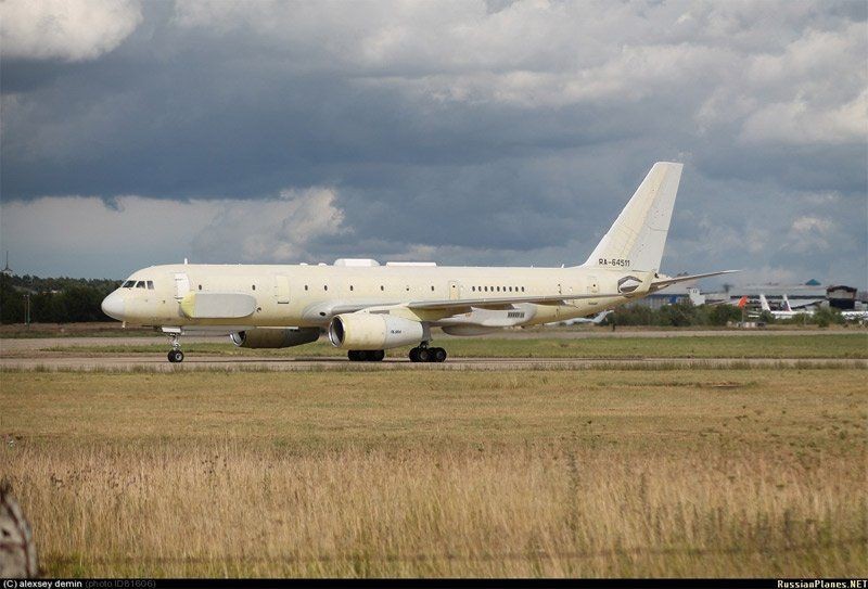 Nga dua may bay trinh sat Tu-214R toi Syria, quyet khong chun buoc?-Hinh-10