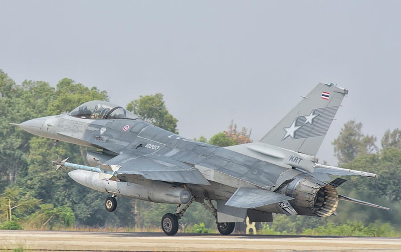 Diem mat dan tiem kich manh nhat Dong Nam A: Su-30MK2 Viet Nam co dung dau?-Hinh-2