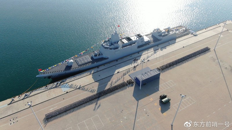 Type 055 Trung Quoc la 