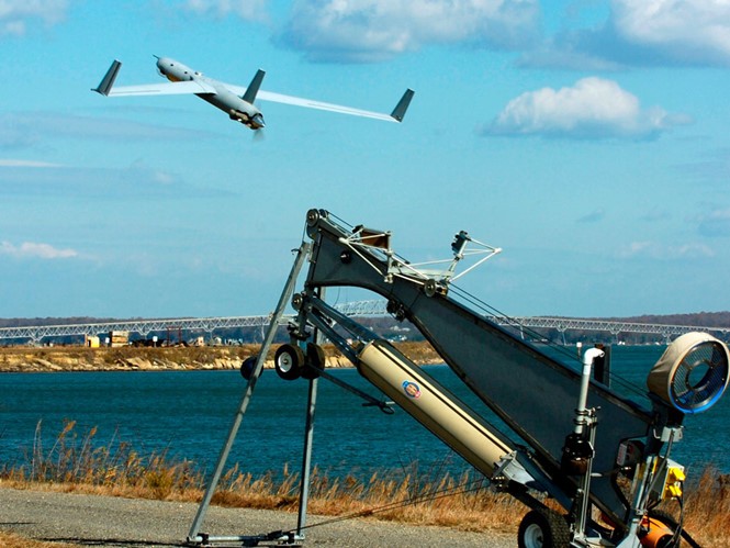 Bao gio Viet Nam mua duoc UAV ScanEagle cua My giong nhu 