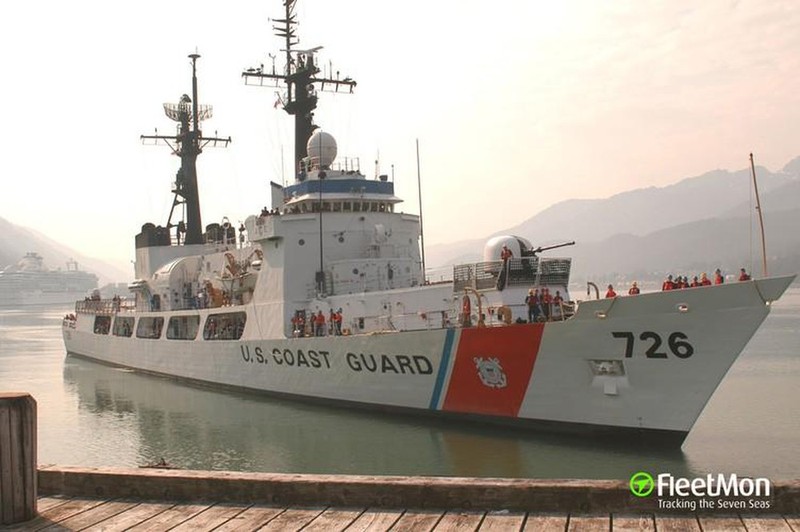 Tau tuan duyen USCGC John Midgett thao radar, vu khi... san sang ve Viet Nam-Hinh-9