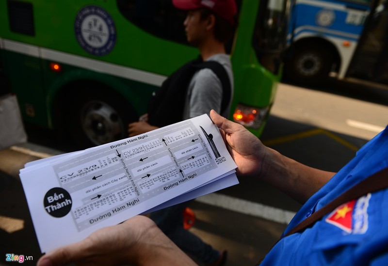 Gap rut pha do tram xe buyt Ben Thanh de thi cong metro-Hinh-10