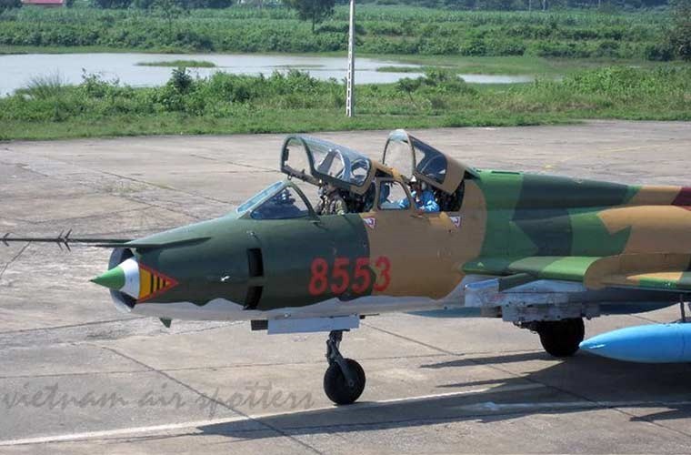 Nhung hung than canh cup canh xoe (5): Su-22 cua Viet Nam-Hinh-10
