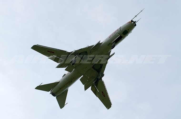 Nhung hung than canh cup canh xoe (5): Su-22 cua Viet Nam-Hinh-2