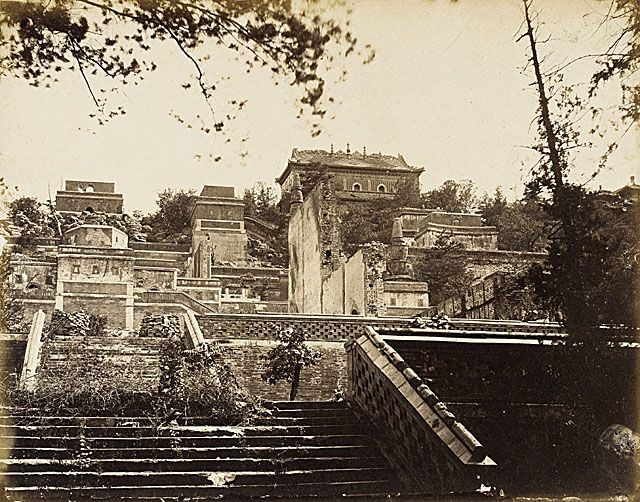 Chum anh Bac Kinh nhung nam 1860 qua lang kinh pho nhay Anh-Hinh-7