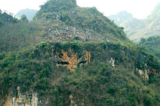 Chuyen ten cuop khet tieng, giet nguoi tan bao o Quy Mon Quan