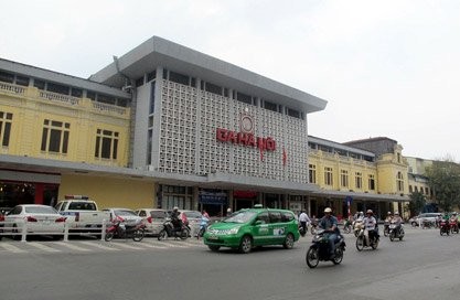 Chuyen duong sat sang ben kia song Hong: Bat tien nghin khach di lai-Hinh-2