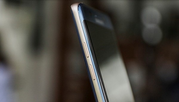 Samsung Galaxy Note FE gia 13,99 trieu dong co gi noi bat?-Hinh-7