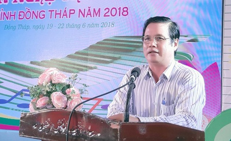 Nguyen nhan Pho giam doc So VHTT&DL Dong Thap bi truy to