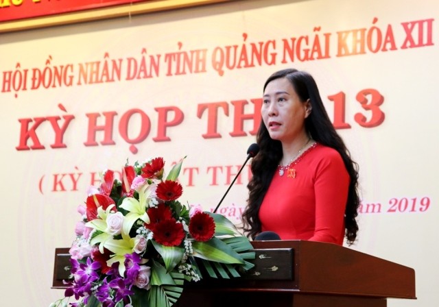 Khong chi tan Bi thu Quang Ngai, VN co nhieu quan nu duoc bo nhiem-Hinh-4