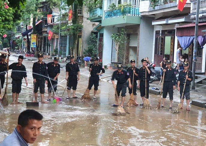 CSCD van minh voi bun dat giup dan chong ngap lut-Hinh-8