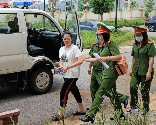 Nu giam doc giau co dam chet tinh tre o Thanh Hoa linh an 20 nam tu-Hinh-4