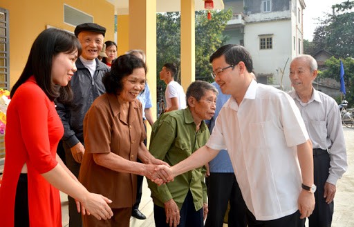 Chan dung tan Chu tich tinh Tuyen Quang Nguyen Van Son-Hinh-8