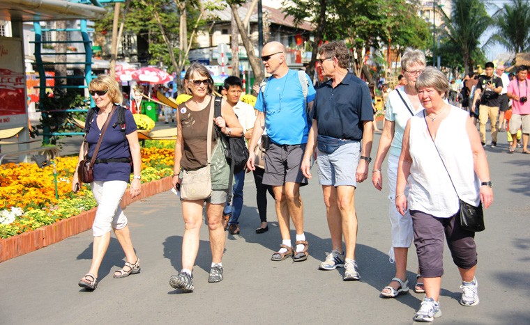 Dan Sai Gon doi nang thuong canh tren duong hoa Ham Nghi-Hinh-8