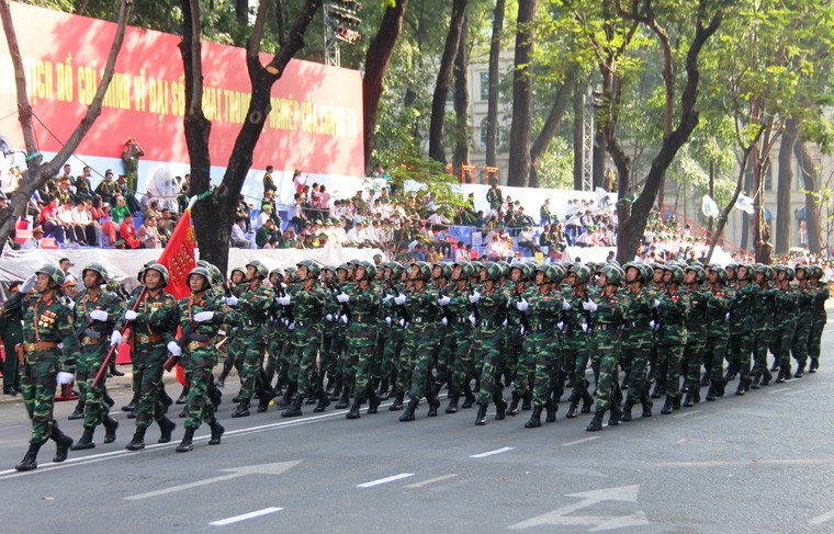 Mãn nhãn lẽ tỏng duyẹt diẽu binh, diẽu hành kỷ niẹm 30/4-Hinh-15