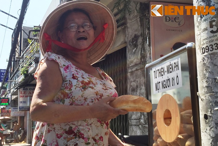 Thung banh mi tu thien cua nu doanh nhan Sai Gon-Hinh-4