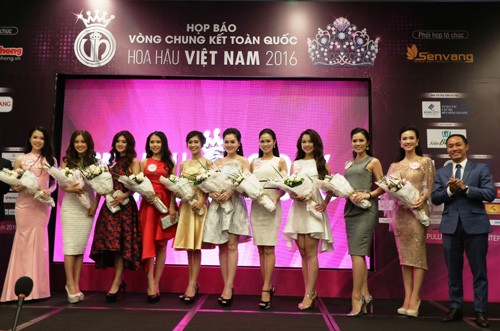 Chung ket Hoa hau Viet Nam 2016 hoanh trang co nao-Hinh-4