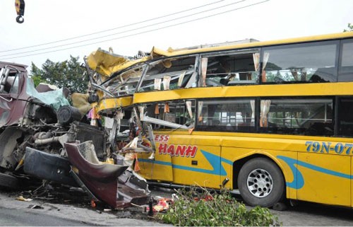 4 ngay nghi Tet Dinh Dau, 79 nguoi tu vong vi TNGT