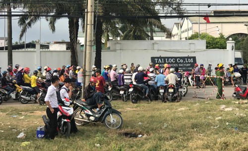 Chay lon kho phe lieu, bien lua trum khu dan cu o Sai Gon-Hinh-6