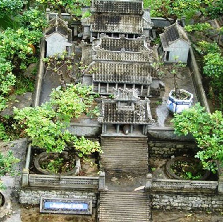 Anh: Ngo ngang ngam “di tich co do Hue” giua trung tam Sai Gon-Hinh-15