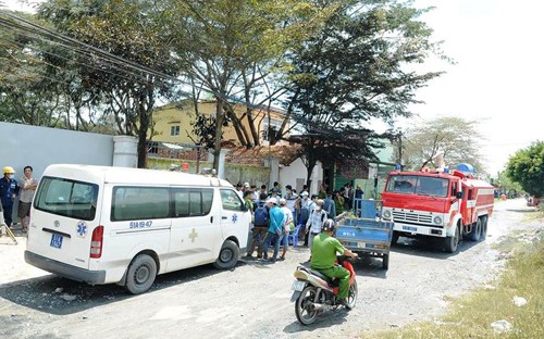 TPHCM: Ro ri khi NH3, hang tram nguoi dan hoang loan