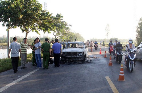 Tinh tiet kinh hoang vu o to bi phong hoa, giam doc tu vong-Hinh-3