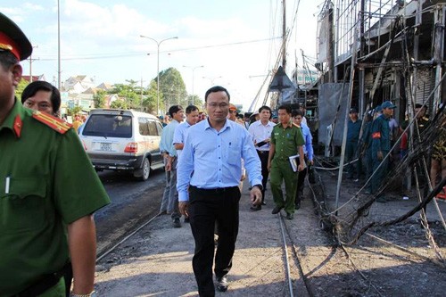 Xe bon gay hoa hoan tham khoc: “Canh tuong khung khiep trong doi”-Hinh-4