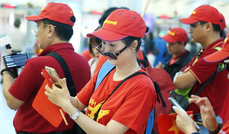 Co dong vien “nhuom do” san bay lon nhat Mien Nam-Hinh-5