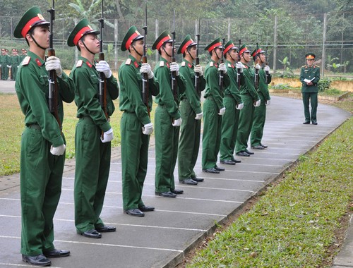 Hinh anh kho luyen cua doi tieu binh canh giac ngu cho Bac-Hinh-2