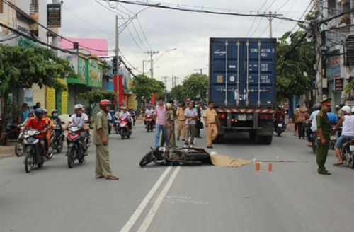 Nhung vu tai nan giao thong tham khoc tuan qua (23/8 – 29/8/2015)-Hinh-6