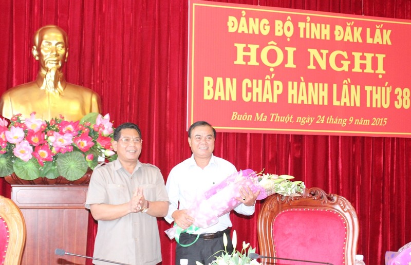 Chan dung 20 tan Bi thu ca nuoc nhiem ki 2015-2020-Hinh-13