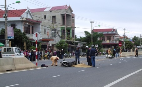 Nhung vu tai nan giao thong tham khoc tuan qua (24/1 - 30/1/2016)-Hinh-6