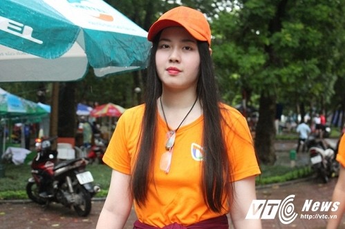 Can canh nu sinh xinh dep nhat rac sau moi buoi thi-Hinh-9