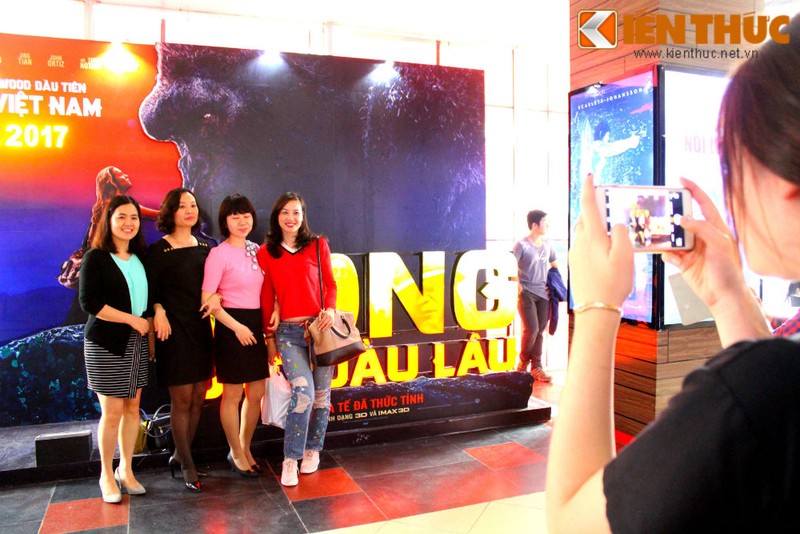 Canh xep hang san ve phim bom tan “Kong: Dao dau lau“-Hinh-10
