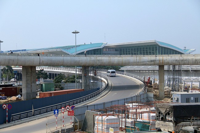 Nha ga hon 3.500 ty o san bay Da Nang chinh thuc khoi dong-Hinh-4