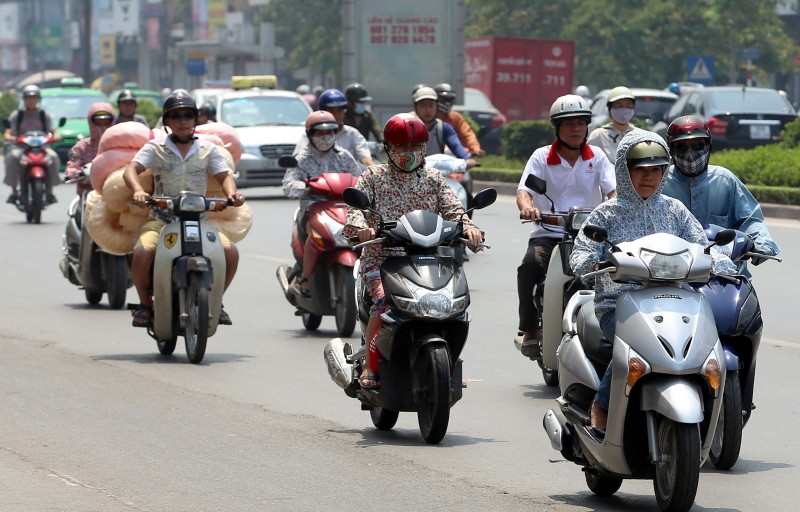 Ha Noi nang nong 3 ngay dau tuan