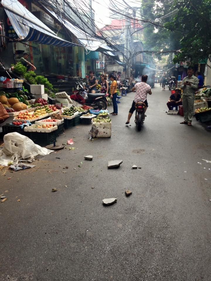 Hoang hon tuong chung cu Song Hong Park View bong troc, roi trung bot dien-Hinh-3