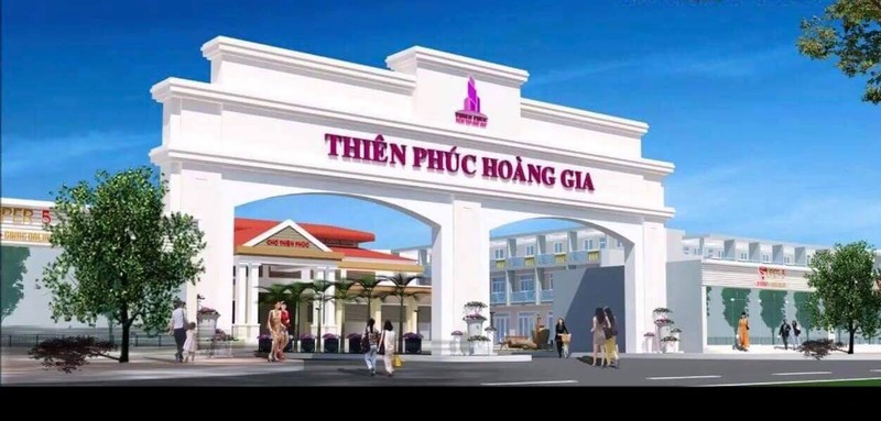 Hang loat sai pham “khung”, Thien Phuc - Hoang Gia van rao ban ram ro